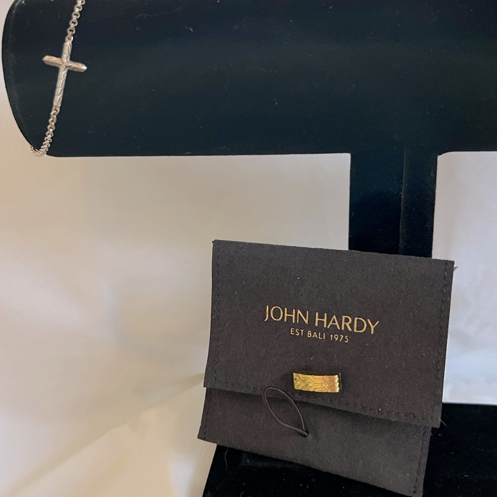 John Hardy; Sterling Silver Cross Bracelet; NWOT; Size Small